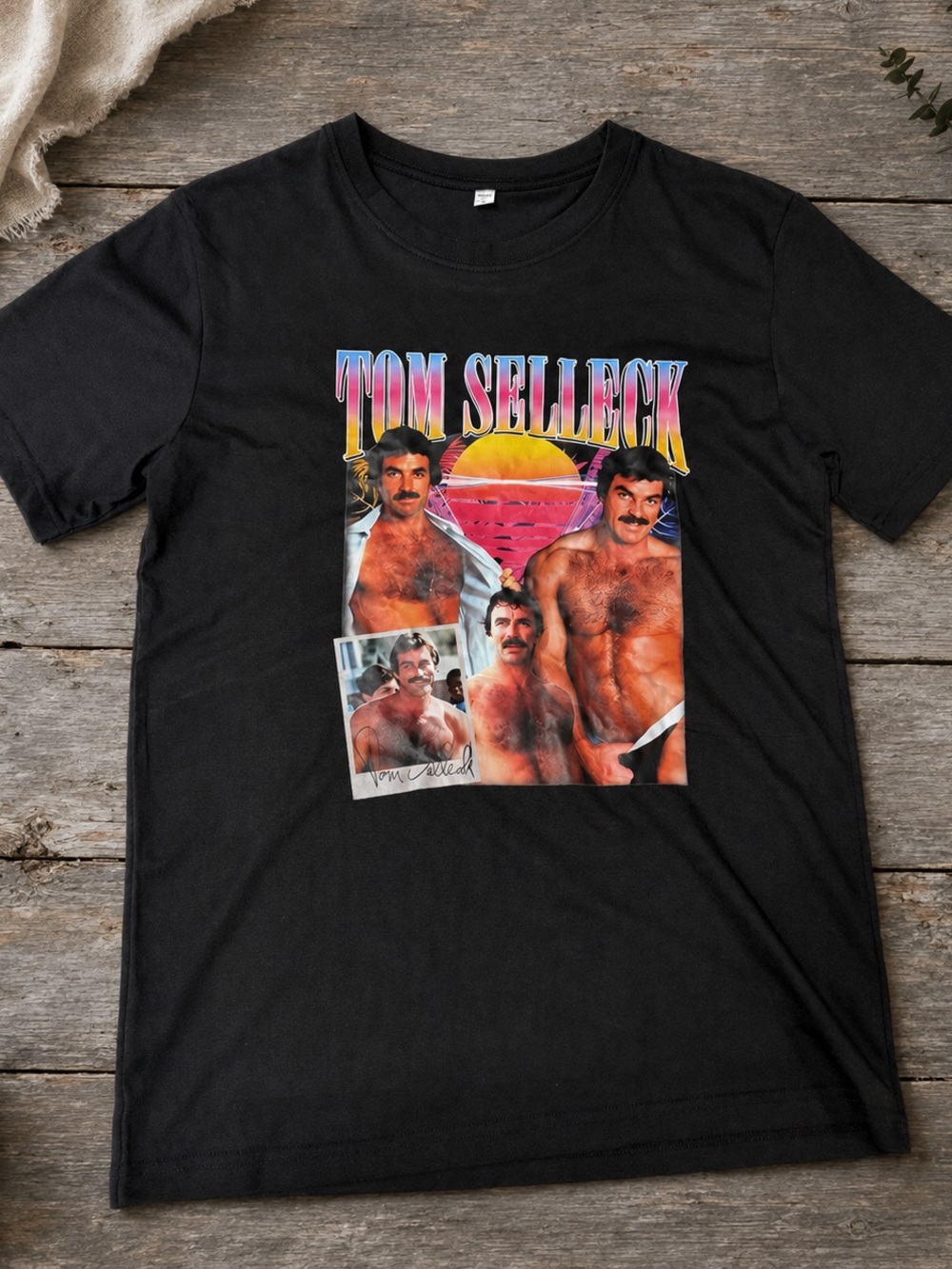 Tom Selleck Graphic T-Shirt Small Retro 80s Magnum PI Collage Tee
